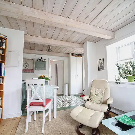 Green-waanang Apartment *